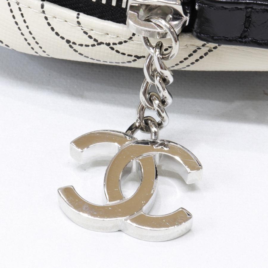 （美品）シャネル CHANEL カメリア クラッチ ショルダー 2way バッグ プリントキャンバス カーフ ビニール A57273 8064 マトラッセ （美品）シャネル CHANEL カメリア クラッチ ショルダー