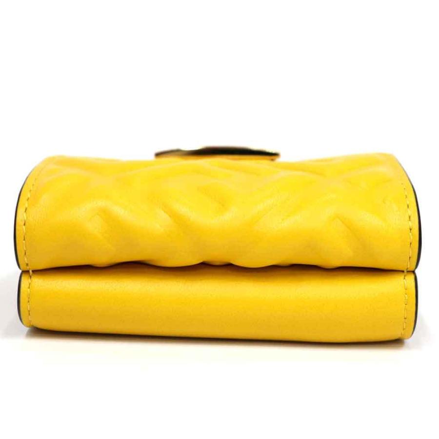 FENDI (新品)フェンディ ナッパマイクロ 三つ折り財布 黄色 FENDI (新品)フェンディ ナッパマイクロ 三つ折り財布 黄色