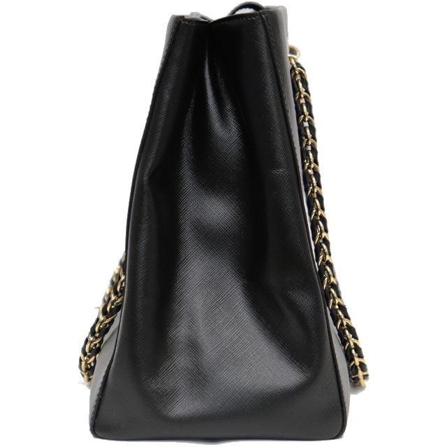 FERRAGAMO フェラガモ ヴァラ チェーントートバッグ ショルダー FERRAGAMO フェラガモ ヴァラ チェーントートバッグ ショルダー