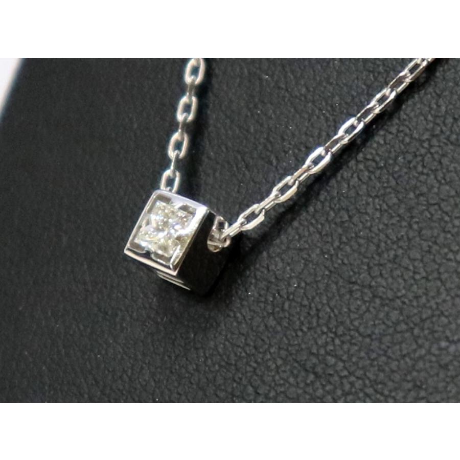 GUCCI グッチ Gキューブダイヤネックレス K18ホワイトゴールド GUCCI グッチ Gキューブダイヤネックレス K18ホワイトゴールド
