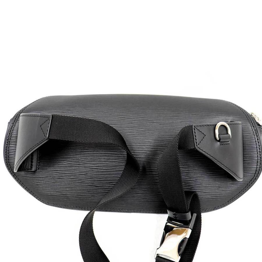 LOUIS VUITTON（ルイ・ヴィトン） （美品）ルイヴィトン バムバッグ LV