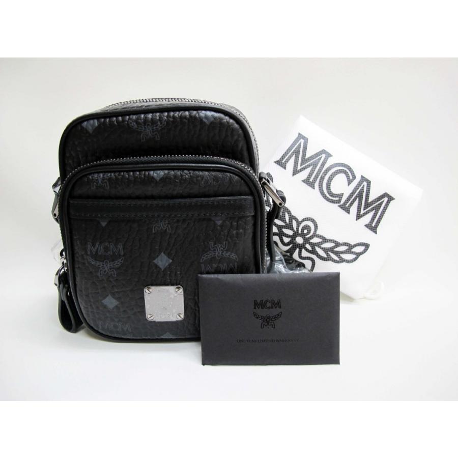 MCM（エムシーエム） 斜め掛けショルダーバッグ PVC 黒 BK001 8326