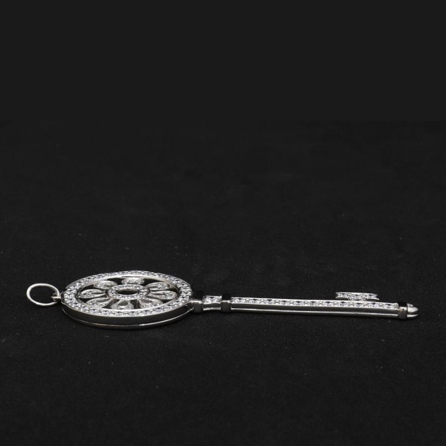 Tiffany Keys ティファニー & Co. ペタルキーダイヤネックレス
