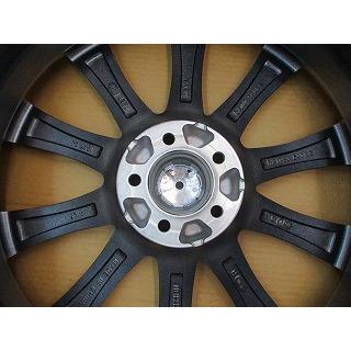展示未使用品4枚セット】ホットスタッフ エクシーダーE04 18インチ7.0J  