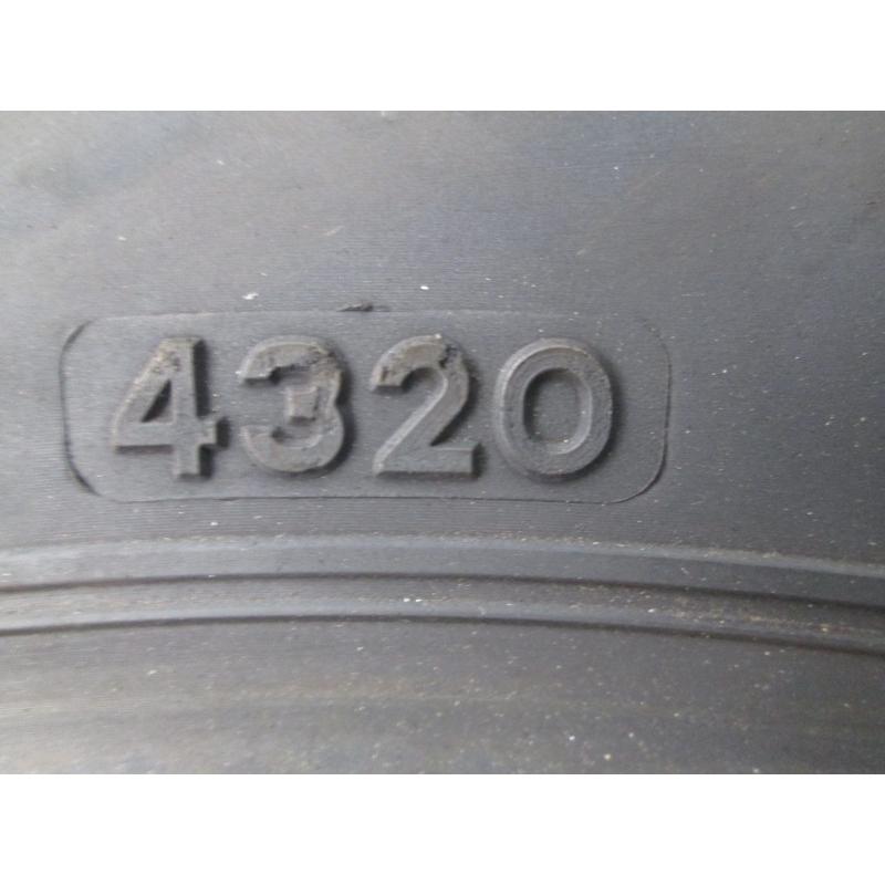 ☆ほぼ新車外し☆ BRIDGESTONE dueler H/T　ジムニー　シエラ　195/80R15　2020年 ジムニー ジムニーシエラ純正 195/80R15 未使用夏タイヤ BRIDGESTONE