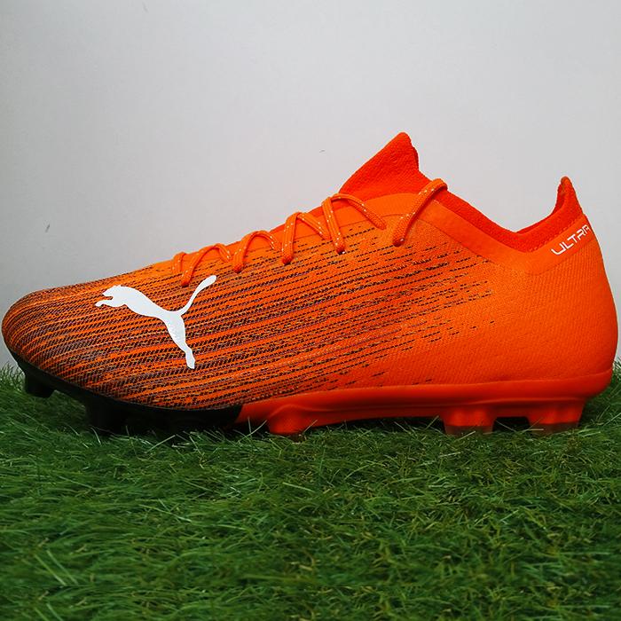 3643　こちらは専用です PUMA プーマ ウルトラ 1.1 HG(ブラック×ピンク) 106077 03