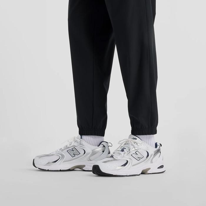 特価】ニューバランス ウーブントラックスジョガーパンツ NewBalance