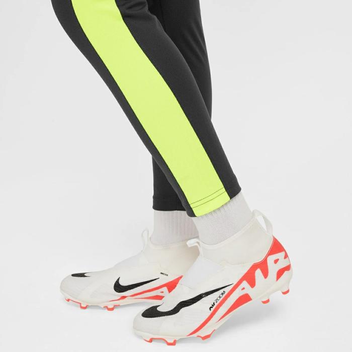 ナイキ Dri-FIT アカデミー23 ジュニア トラックスーツ NIKE ナイキ Dri-FIT アカデミー23 ジュニア トラックスーツ NIKE