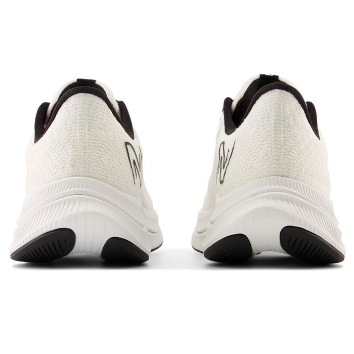 ニューバランス FuelCell Propel v4 LW4 New Balance 野球・ソフト