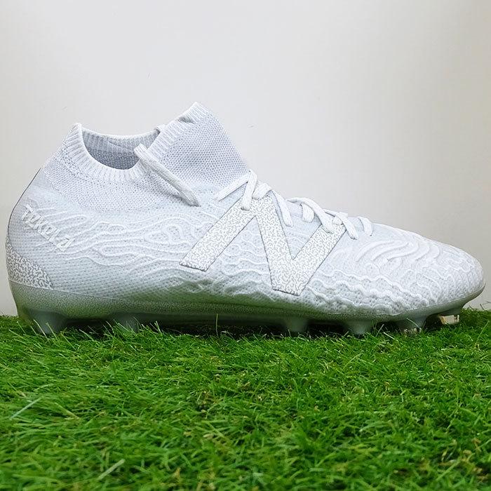 ニューバランス TEKELA WHITE-OUT HG NewBalance 【サッカー