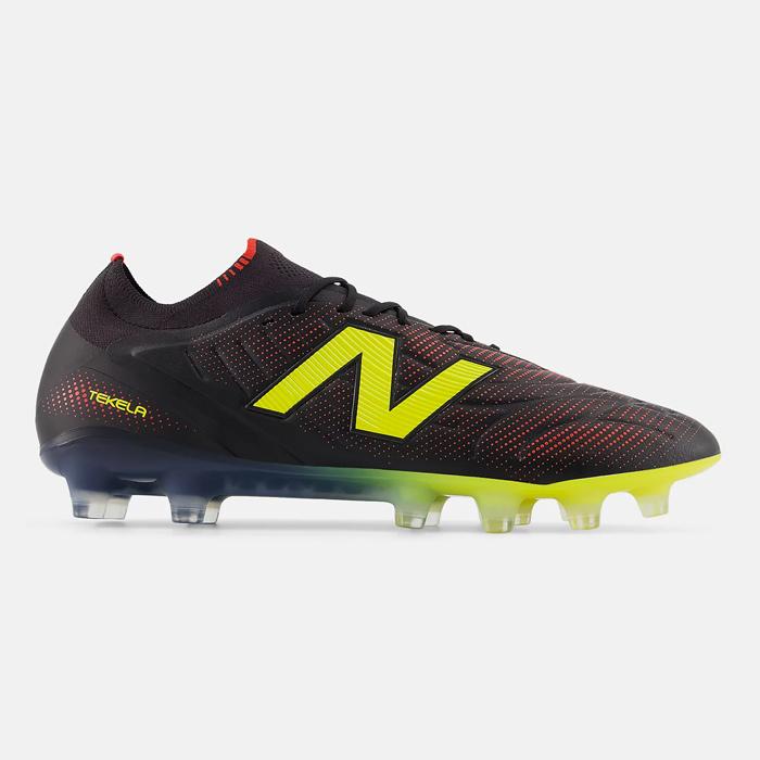 特価】ニューバランス TEKELA ELITE HG V5 NewBalance サッカー