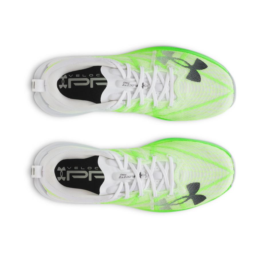 UNDER ARMOUR（アンダーアーマー） ユニセックス ランニングシューズ