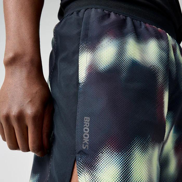 ブルックス BROOKS メンズ ダッシュ ショート プリンテッド Dash Short Printed ショーツ ランニングパンツ BAM5800 B/MLTカラー メール便利用可 爆買の画像