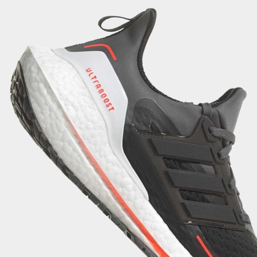 adidas（アディダス） ランニングシューズ ウルトラブースト