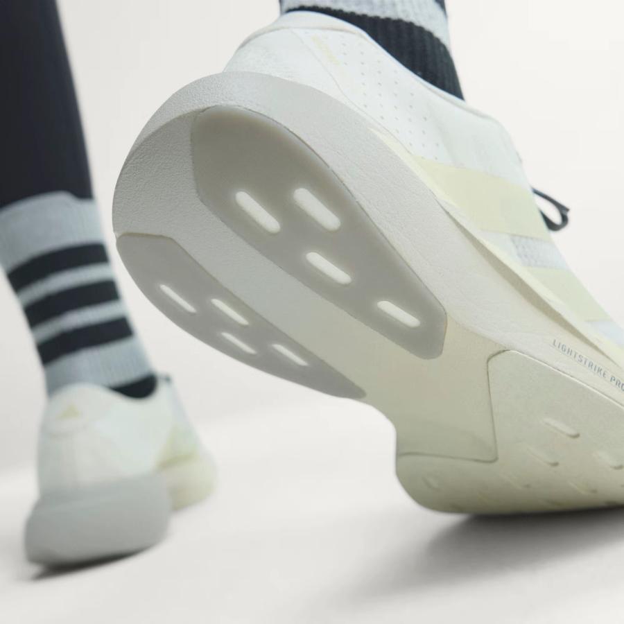 adidas（アディダス） レディース ランニングシューズ アディゼロ Evo