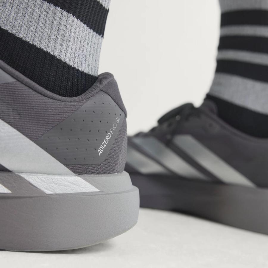adidas（アディダス） メンズ ランニングシューズ アディゼロ Evo SL