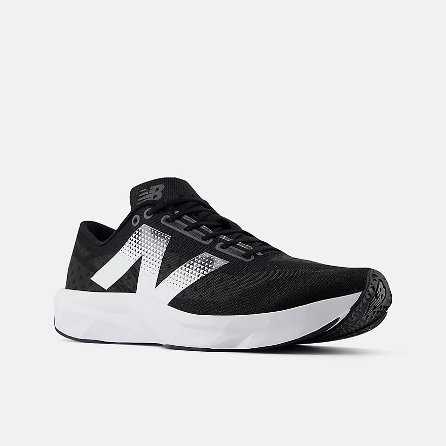 New Balance（ニューバランス） メンズ ランニングシューズ フューエル