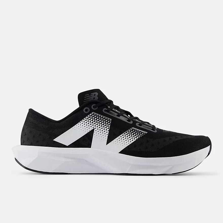 New Balance（ニューバランス） メンズ ランニングシューズ フューエル