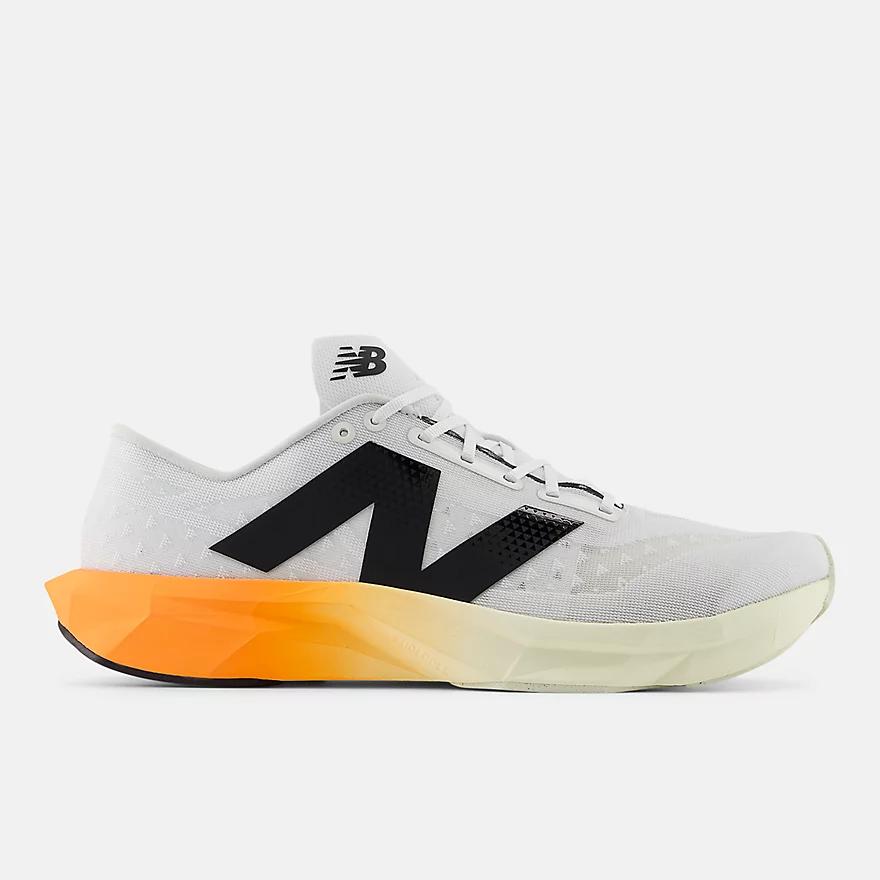 New Balance フューエルセル パルス 薄底 陸上トラック　25.5 New Balance（ニューバランス） ランニングシューズ フューエルセル