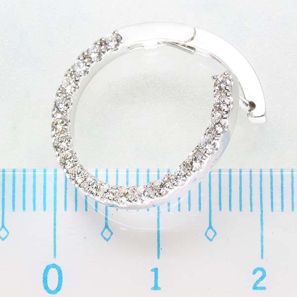 現品限り 18金ホワイトゴールド　ダイヤモンドピアス