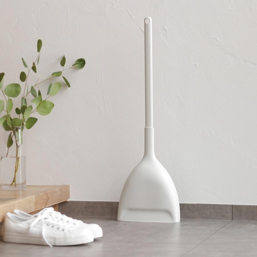 ほうきちりとり マーナ Marna 掃除 玄関 おしゃれ 北欧 自立 Fuku0111 ライフスタイルストアliol 通販 Yahoo ショッピング