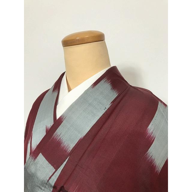 Sサイズ 紬 正絹 赤茶地に絣文様 アンティーク : リサイクルきもの福服 