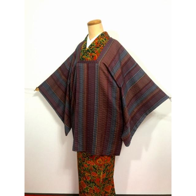 Mサイズ 正絹 道行コート 臙脂地に縞模様 : リサイクルきもの福服