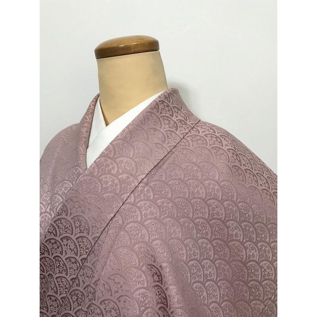 Sサイズ 正絹 色無地 青海波の地紋 ピンク 一つ紋付き 袷着物シーズン