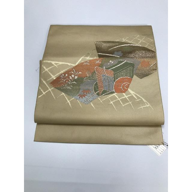 しょうざん 絹漉貴 袋帯 お太鼓柄 地紙 吉祥文様 反端布 未使用 イ5342 1100円 中古 名古屋帯 化繊 生成り地に地紙文様 お太鼓柄 八寸 あす