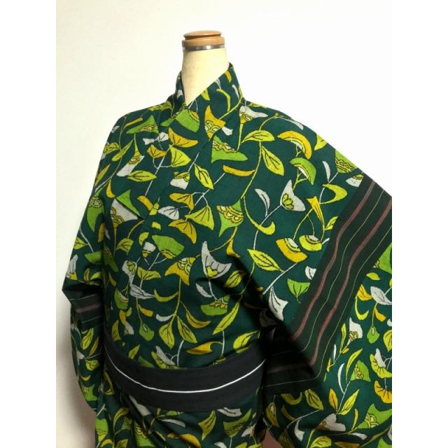 中古 3Lサイズ リメイク男物 ウール 単衣着物 グリーン地に唐花文様 福 