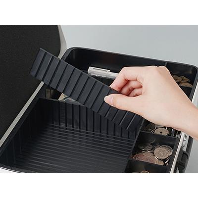 値下げ　ナスコー　ホワイトレジスタンド 鍵付き 仕切り付き 文具 カール事務器 持ち歩くレジ『そとレジ』 手提げ金庫 そとレジ MR