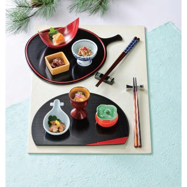 前菜盛皿 半月千筋隅折皿 黒渕朱 ABS樹脂 f8-468-1 : 料理道具の