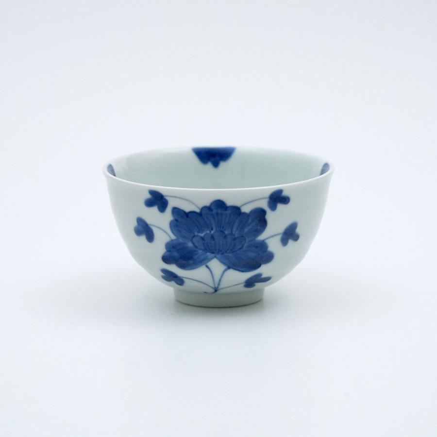 有田焼 お茶碗 染付伊万里牡丹4寸深飯碗【福珠窯（有田焼窯元
