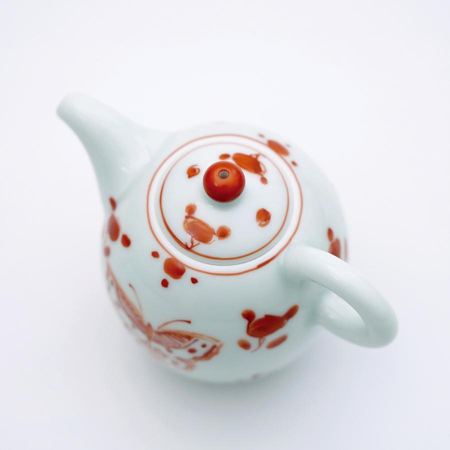 有田焼 茶器 朱彩花蝶 100mlポット（茶壺・ちゃふう）【福珠窯（有田焼