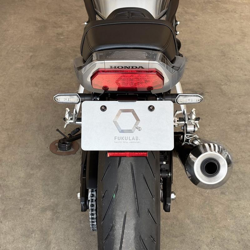 フェンダーレスキット CB1000F '26 ブラック ナンバー灯&リフレクター