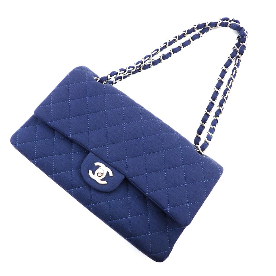 CHANEL シャネル マトラッセ チェーンショルダーバッグ W CHANEL シャネル マトラッセ チェーンショルダーバッグ W