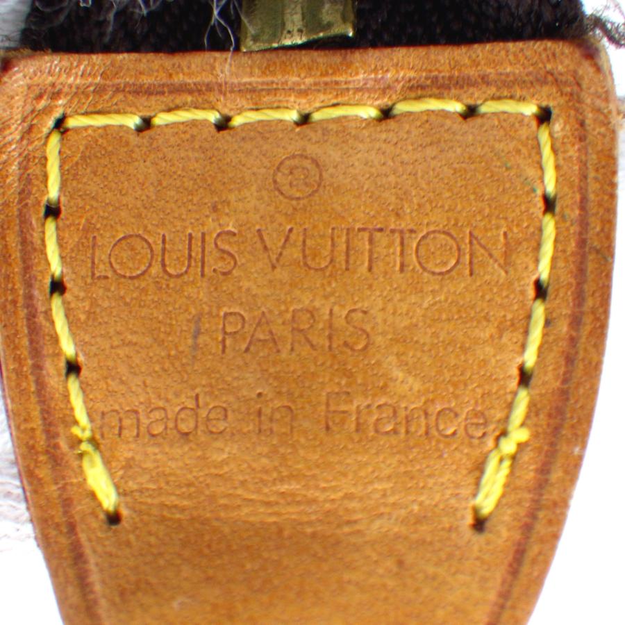 LOUIS VUITTON（ルイ・ヴィトン） モノグラム ポーチ ポシェット
