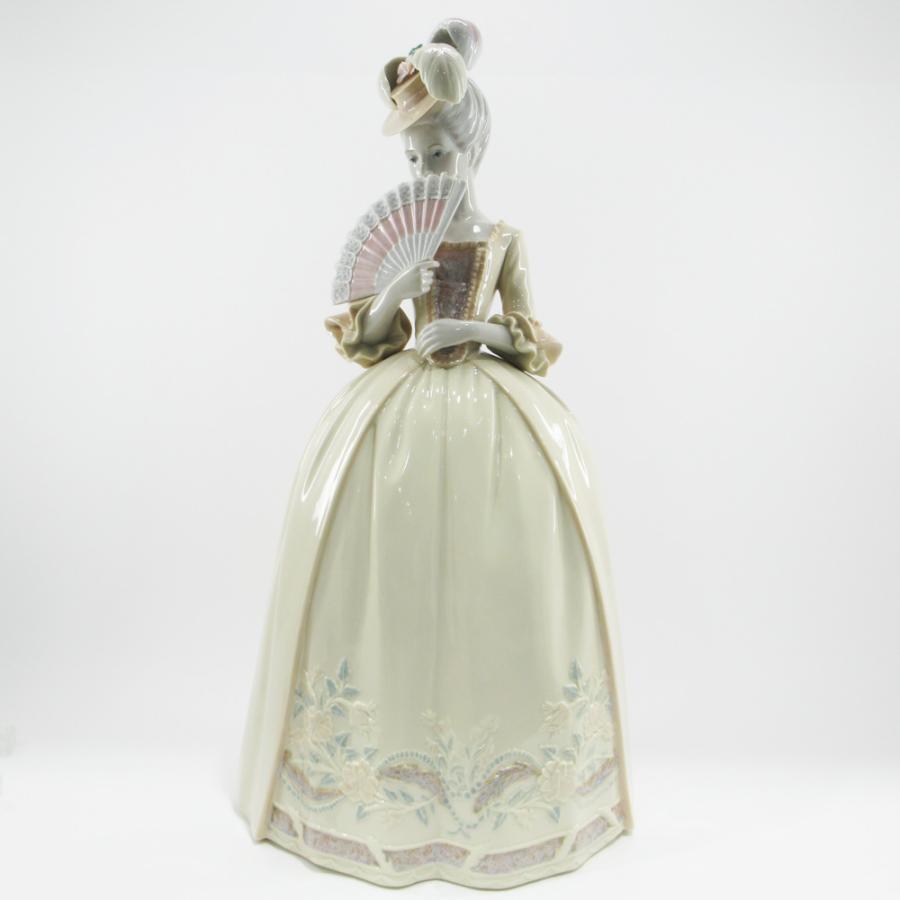 値下げ　リヤドロ　陶器　貴婦人 LLADRO リヤドロ（Lladro リアドロ 陶器人形 置物） 婦人