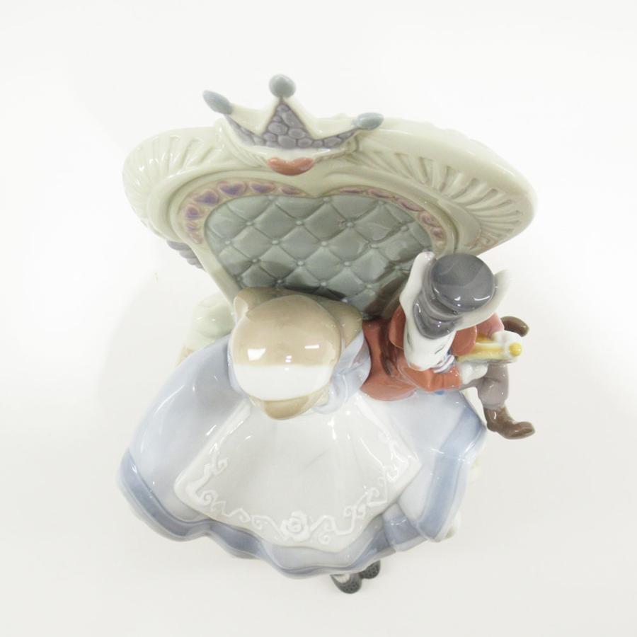 Lladro リヤドロ ♯8350 「アリス・イン・ワンダーランド Lladro リヤドロ ♯8350 「アリス・イン・ワンダーランド