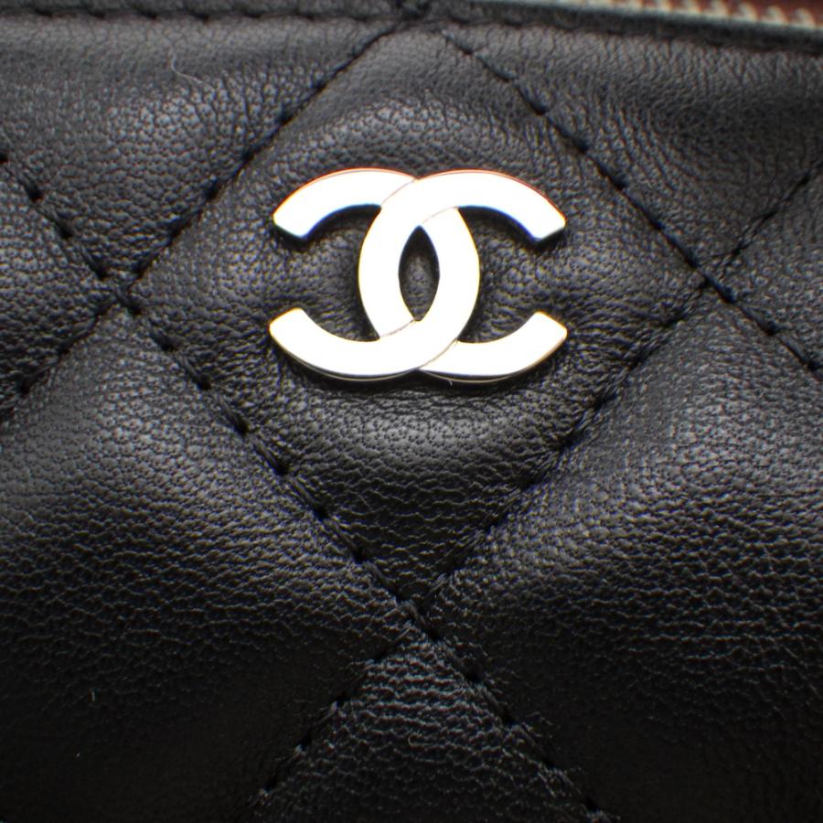 CHANEL シャネル マトラッセ ココマーク A69264 ハンドポーチ CHANEL シャネル マトラッセ ココマーク A69264 ハンドポーチ