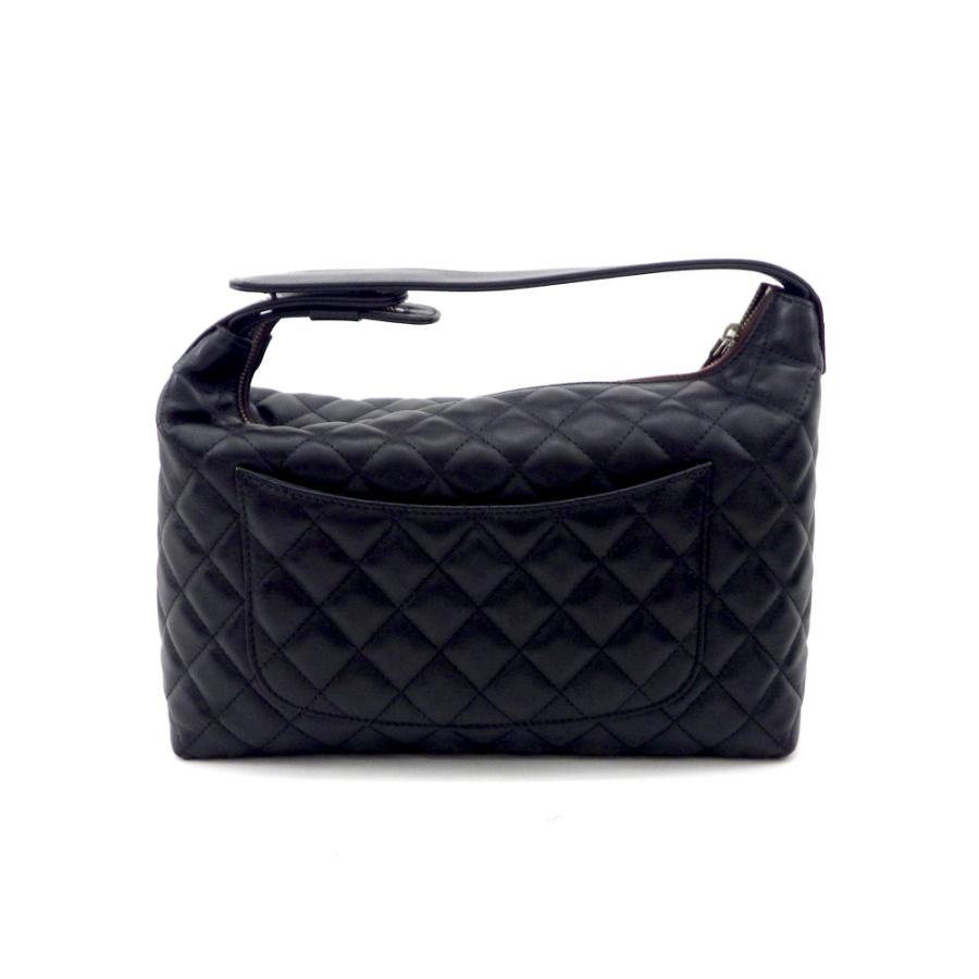 【美品】シャネル　ショルダーバッグ　ポーチ　マトラッセ 黒　ブラック CHANEL シャネル ポーチ マトラッセ レディース ブランド