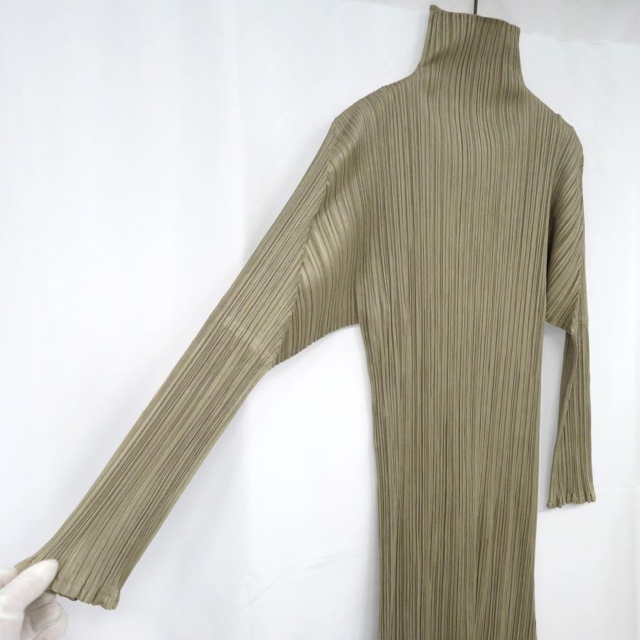 PLEATS PLEASE 長袖ハイネック ベージュ 冬も暖か 重ね着楽ちん✨ ISSEY MIYAKE イッセイミヤケ PLEATS PLEASE ハイネックワンピース