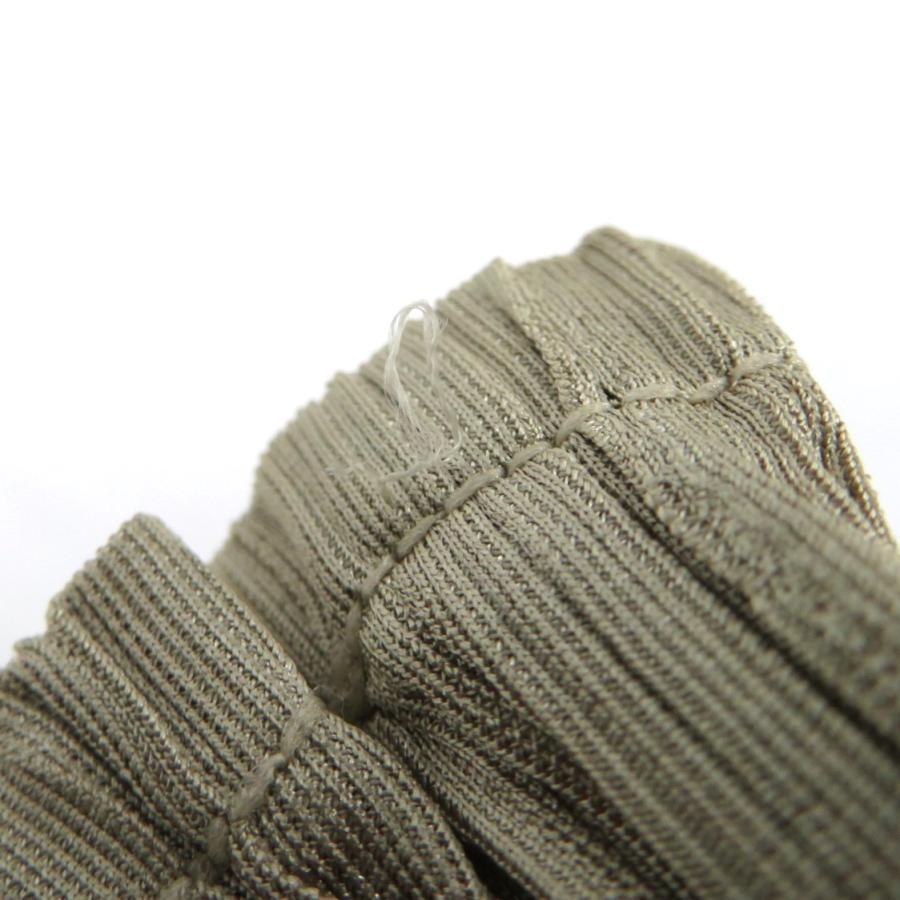 PLEATS PLEASE 長袖ハイネック ベージュ 冬も暖か 重ね着楽ちん✨ ISSEY MIYAKE イッセイミヤケ PLEATS PLEASE ハイネックワンピース