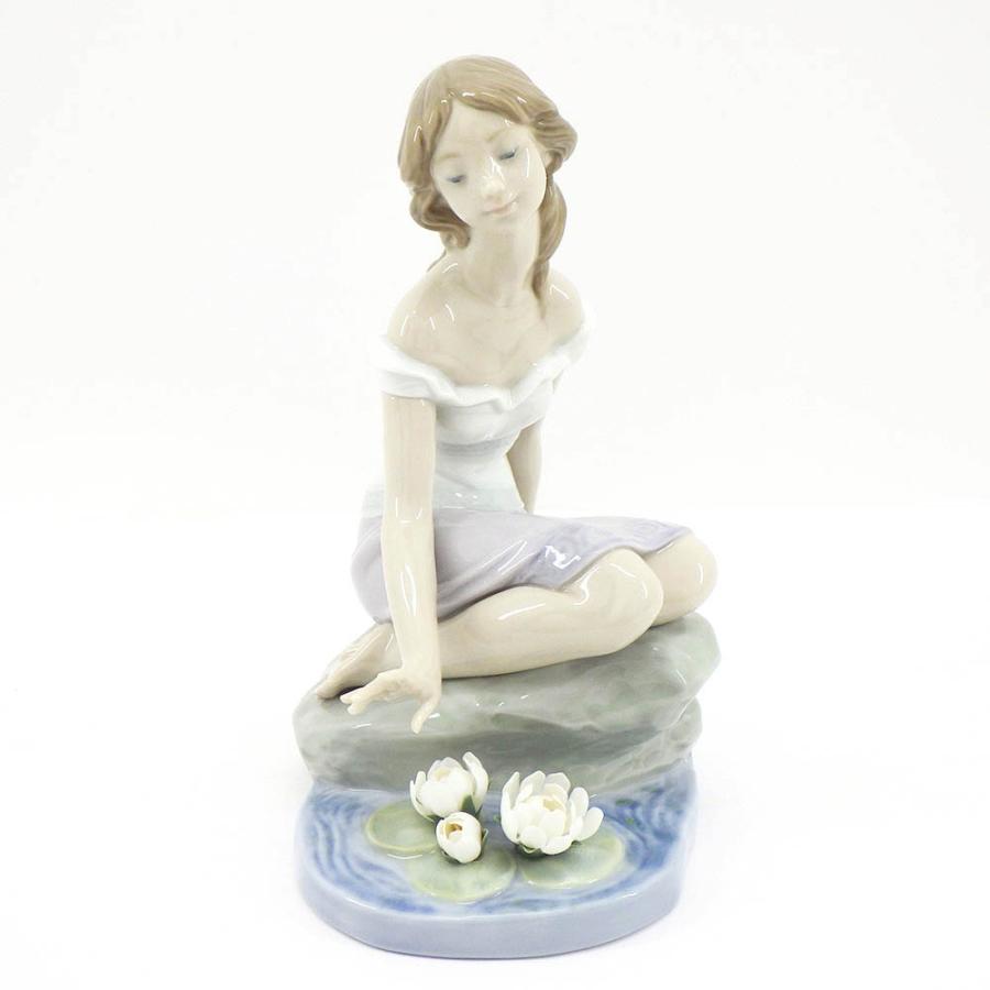 Lladro リヤドロ #7706「ヘレネの思い出」 フィギュリン 箱付き 少女