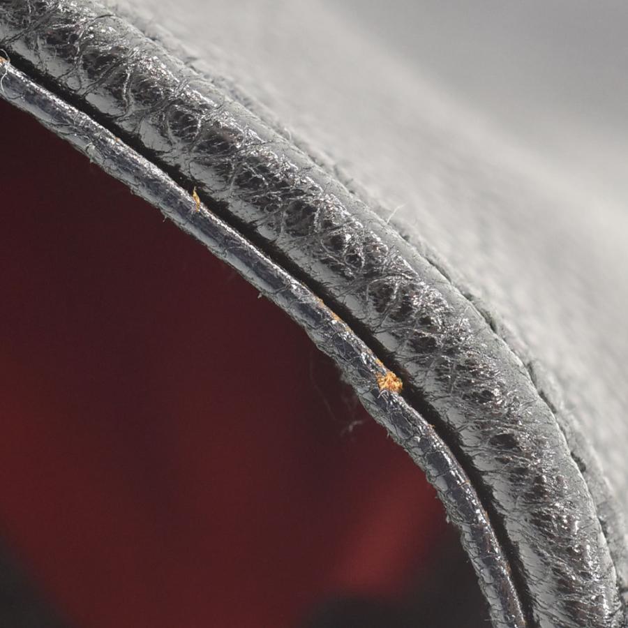 BVLGARI（ブルガリ） ショルダーバッグ オーバル金具 ワンショルダー