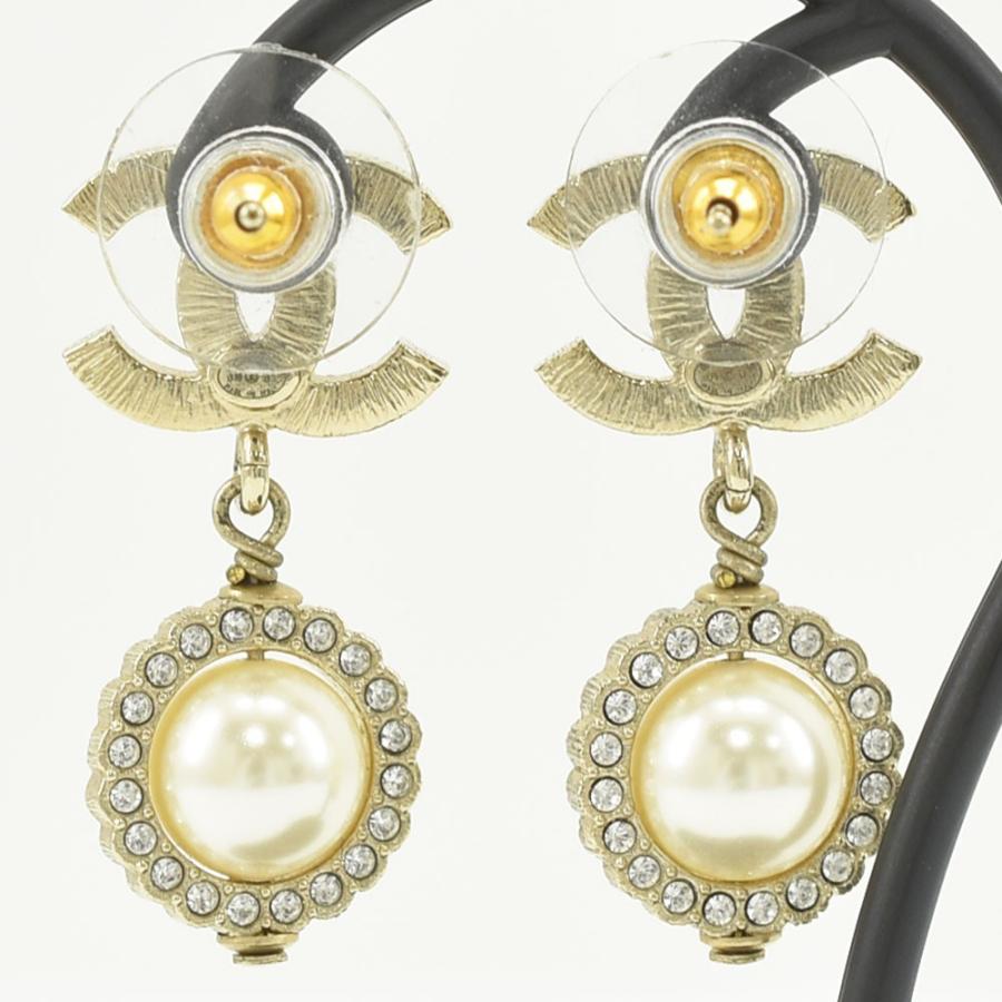 CHANEL パール　ピアス　used品 imgrc0138723034.jpg