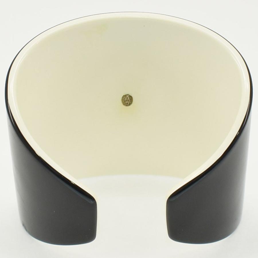 CHANEL バングル ブラック・ホワイト　01P CHANEL シャネル ココマーク バングル 01P ブレスレット