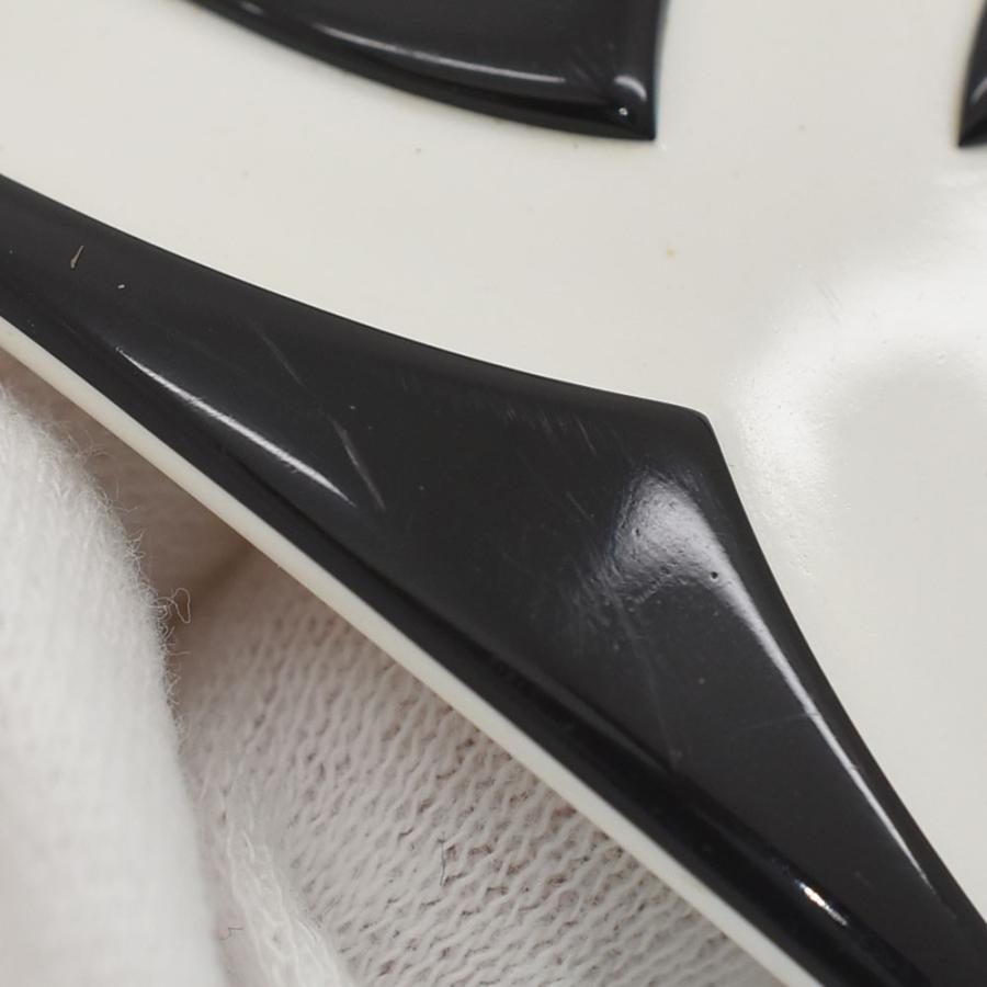 CHANEL シャネル ココマーク バングル 01P ブレスレット