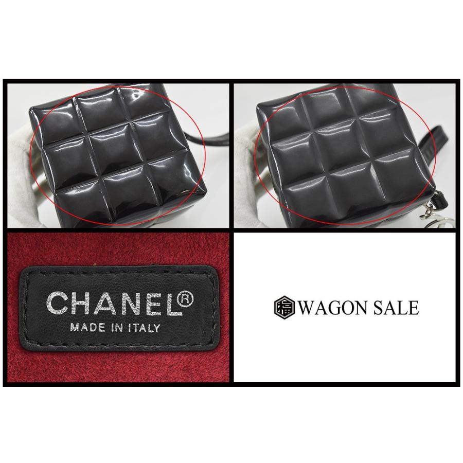 CHANEL シャネル チョコバーポーチ パテントレザー キューブ ブラック 黒 CHANEL シャネル チョコバーポーチ パテントレザー キューブ