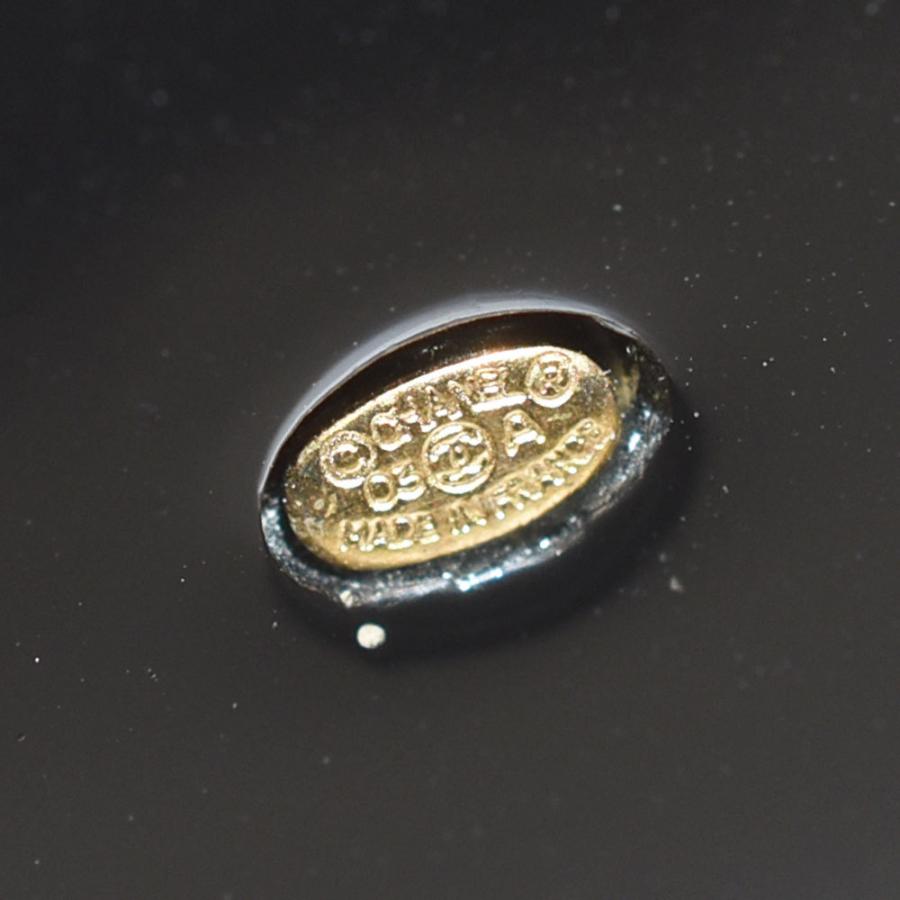 入手困難 CHANEL ラバー ロゴ バングル クローバー 刻印有 入手困難 CHANEL ラバー ロゴ バングル クローバー 刻印有